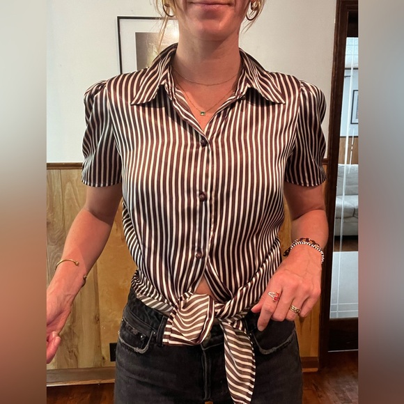 Retro Vintage 90’s button up blouse - Picture 7 of 7